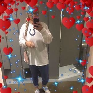 Meet your Posher, Beverly